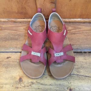 Brand New Merrell Sandals