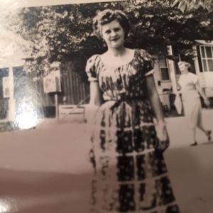 Meet your Posher, Janet