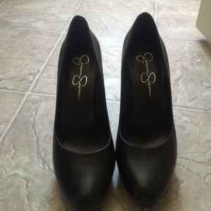 Black Jessica Simpson Pumps