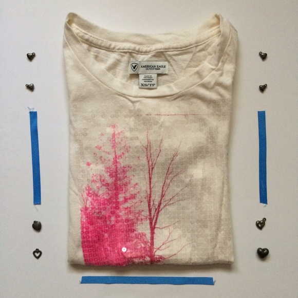 American Eagle Tree Graphic Tee