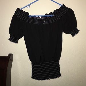 G By Guess Blouse 💛