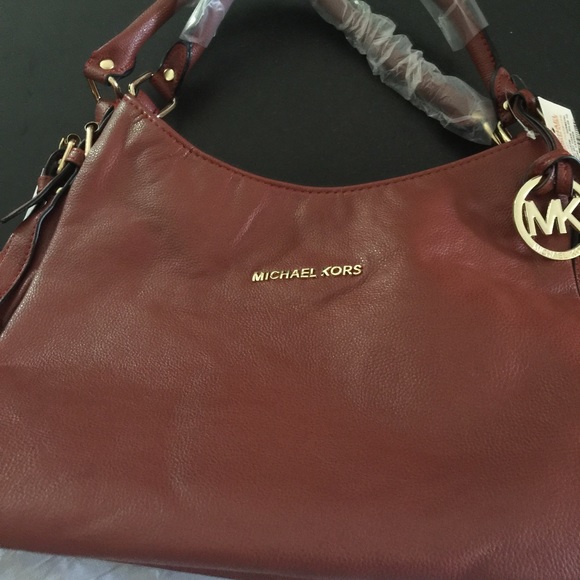 MK large brown Leather Bedford bag - Picture 3 of 4
