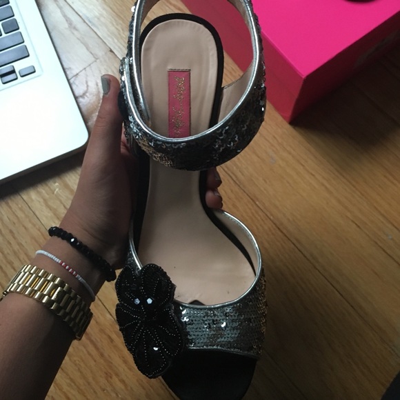 Sexy sequined summer shoes - Picture 3 of 3