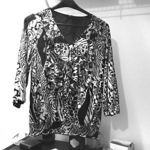 Black and white Classy blouse