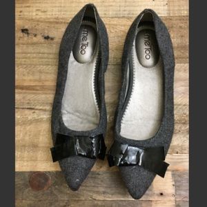 EUC Me Too Grey Flats