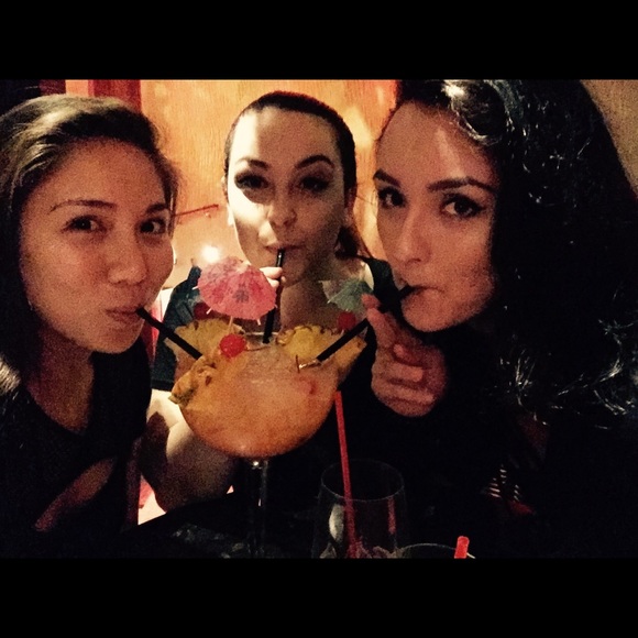 Meet your Posher, Hannah - Picture 3 of 3