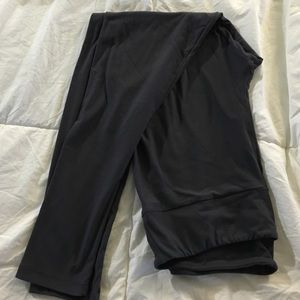 Lularoe Gray TC leggings Tall and Curvy