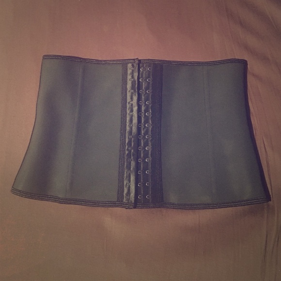 Waist Trainer - Picture 1 of 3