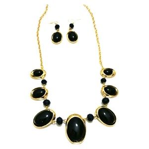 Necklace and Earring Set