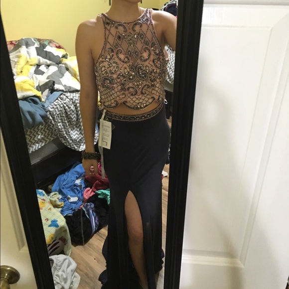 2016 Sherri Hill - READ DESCRIPTION
