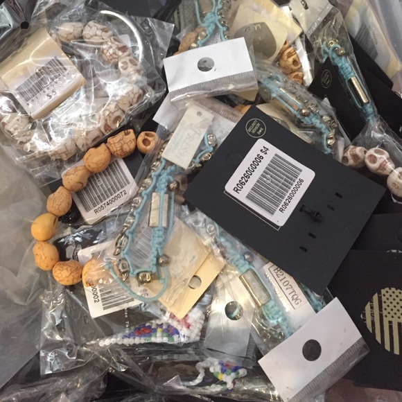 Brandy Melville jewelry (20 pieces) - Picture 2 of 4