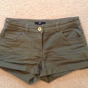 NEW LISTING! Cuffed Khaki Green Shorts