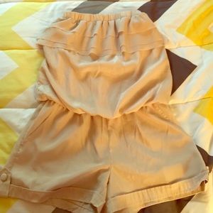 Crime colored romper