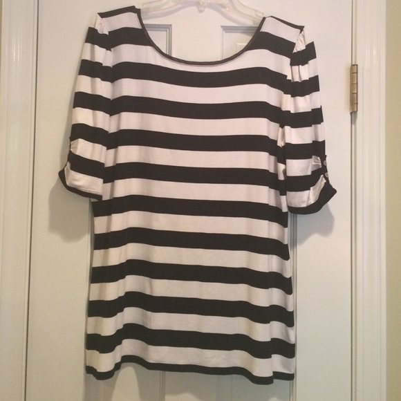 GUC White House Black Market striped tee