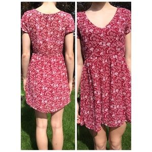 Red and white flowy forever 21 dress
