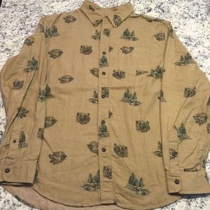 New American Eagle button up