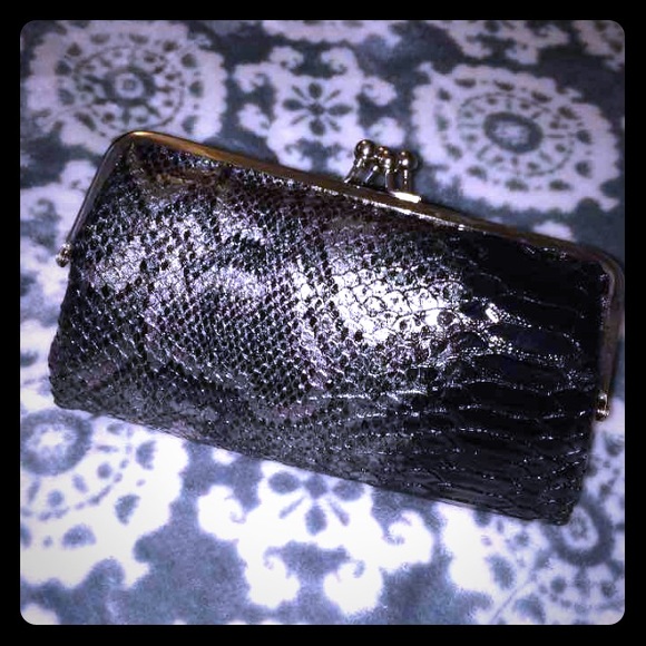 Faux Snake Skin Embossed KissLock Clutch