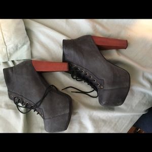 Jeffrey Campbell litas