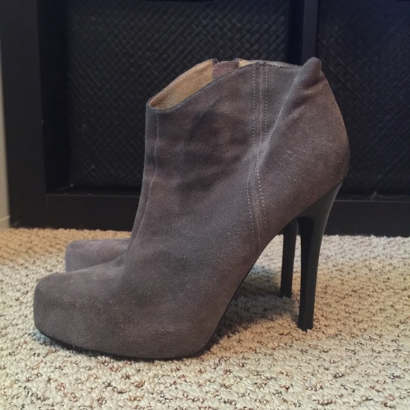 Jessica Simpson Pasadena Suede Ankle Booties