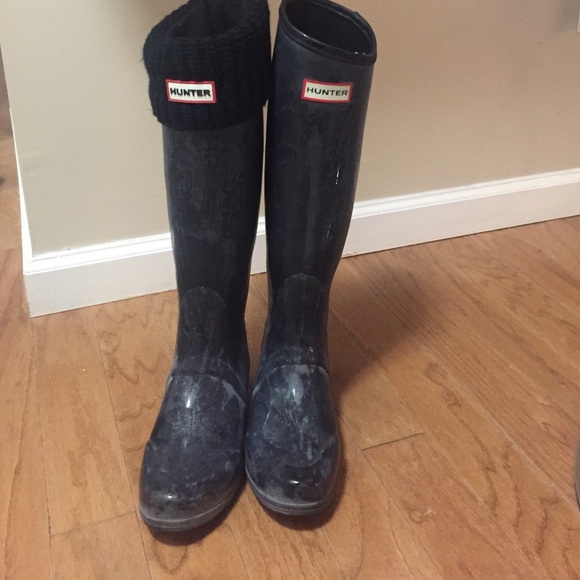 New hunter rain boots with hunter socks