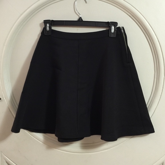 Black Knit Skater Skirt