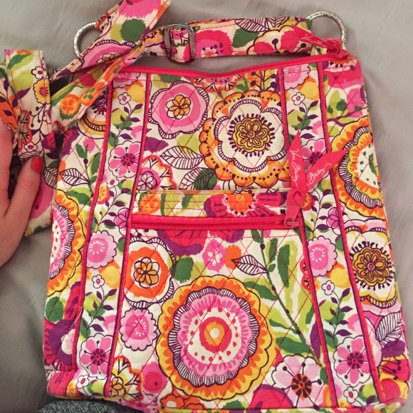 Vera Bradley cross body