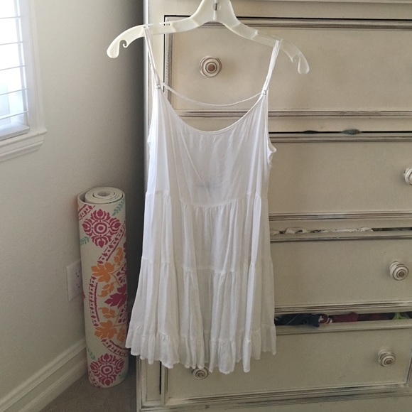 Brandy Melville white jada dress