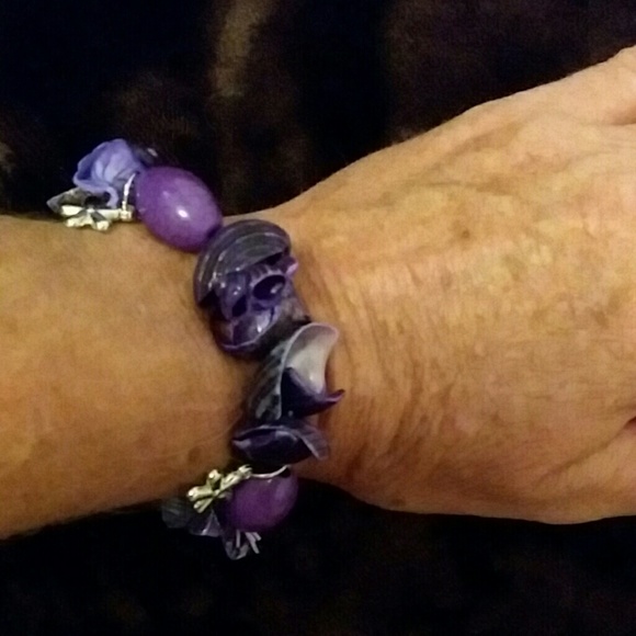 Shell and bead bracelet - Picture 2 of 3