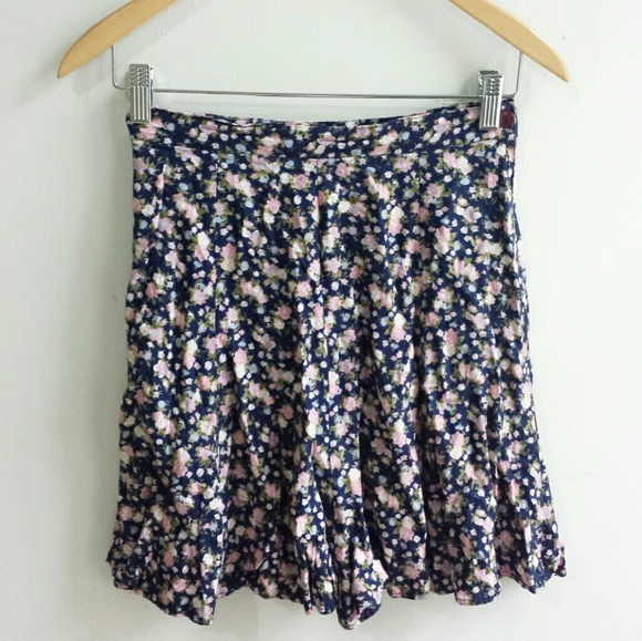 Vintage 90's floral high waist circle skirt