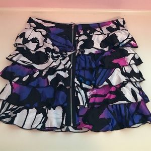 Bebe skirt