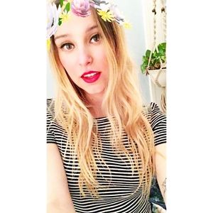 Meet your Posher, Jade