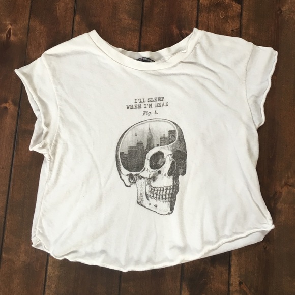 Brandy Melville tshirt