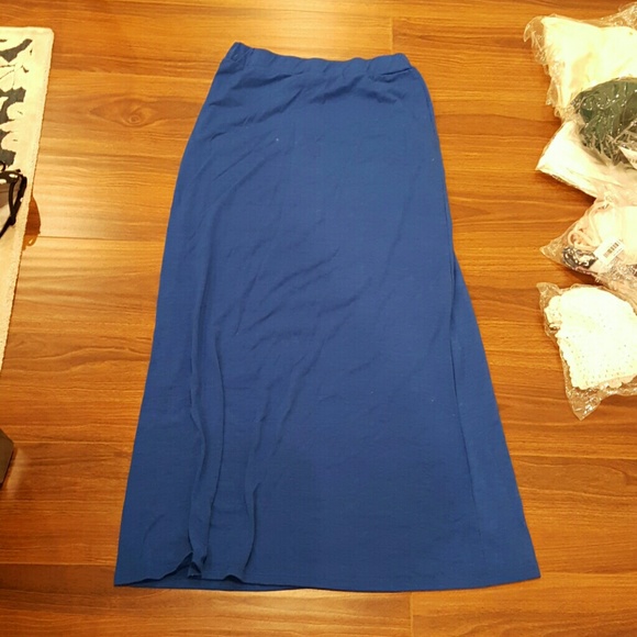 Maxi