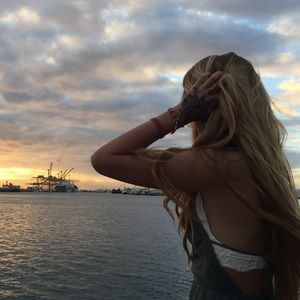 Meet your Posher, Isabelle