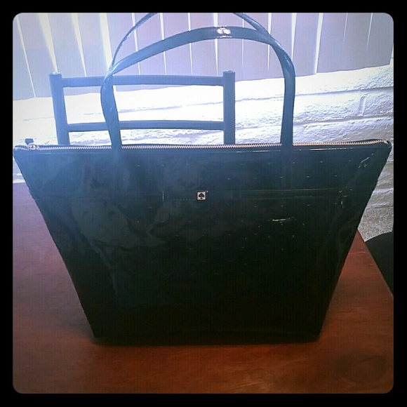 NWT  Kate Spade black purse
