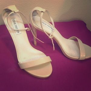 Steve Madden Nude Heels