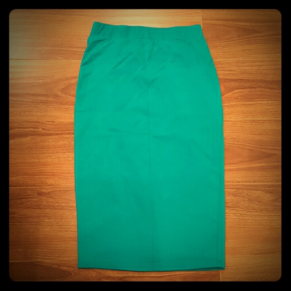 Pencil skirt