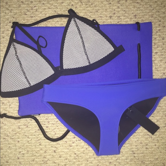Triangl Bikini Top