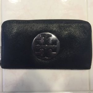 Tory Burch wallet