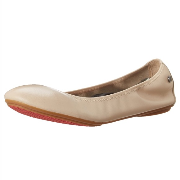 Hush Puppies Women's Chaste Ballet Flat