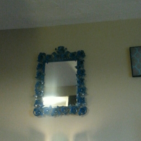 Meet your Posher, Carol - Picture 1 of 1