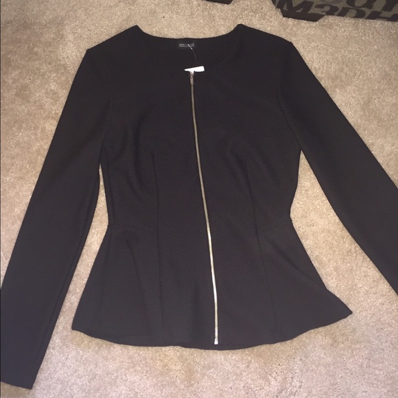 Fitted BRAND NEW business shirt