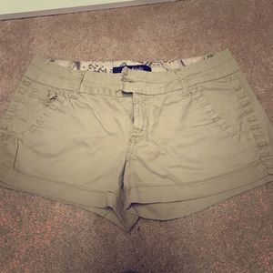 Khaki shorts