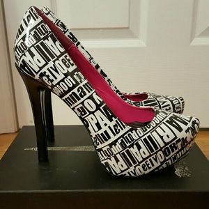 Newspaper print platforms