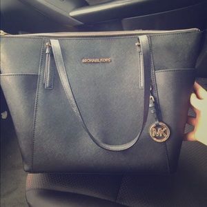 Michael Kors Tote