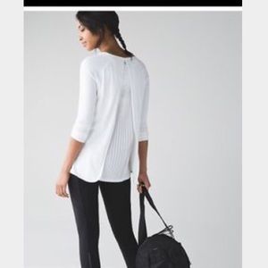 Lululemon Making Moves Top Size 4