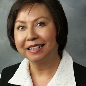 Meet your Posher, Yolanda