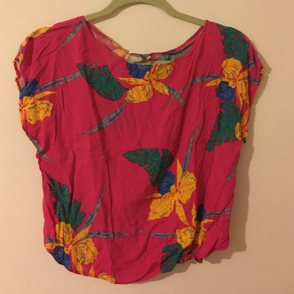 Loose fitting blouse🌴