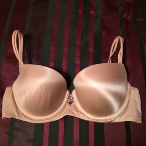 Victoria's Secret Very Sexy Balconet Nude Bra