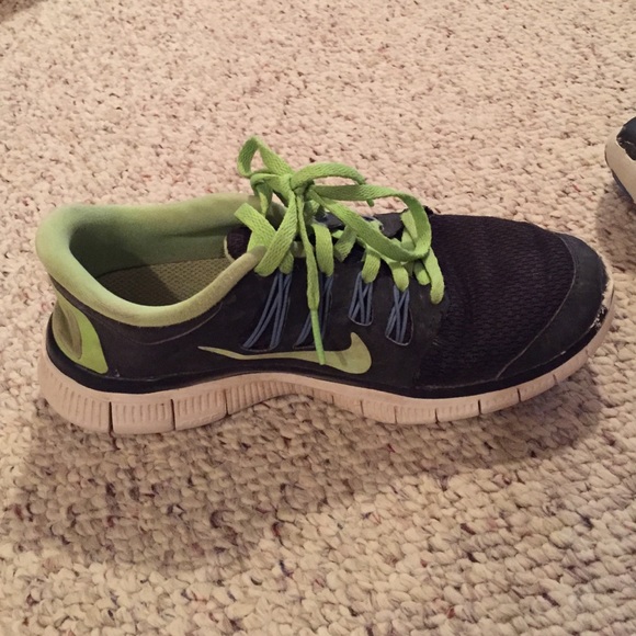 Nike free run shoes - Picture 2 of 4